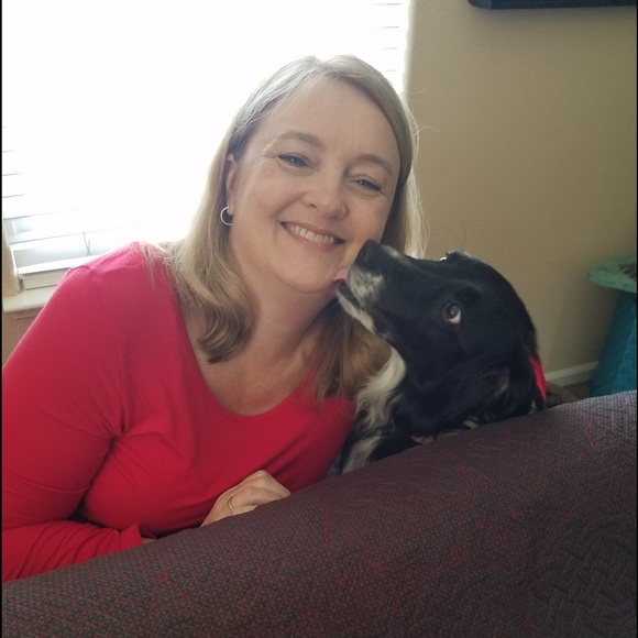 Meet your Posher, Shelia - Picture 1 of 1